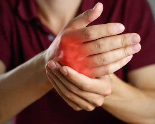 Schmerzen im Handgelenk: Ursachen & Behandlung und 5 super Maßnahmen
