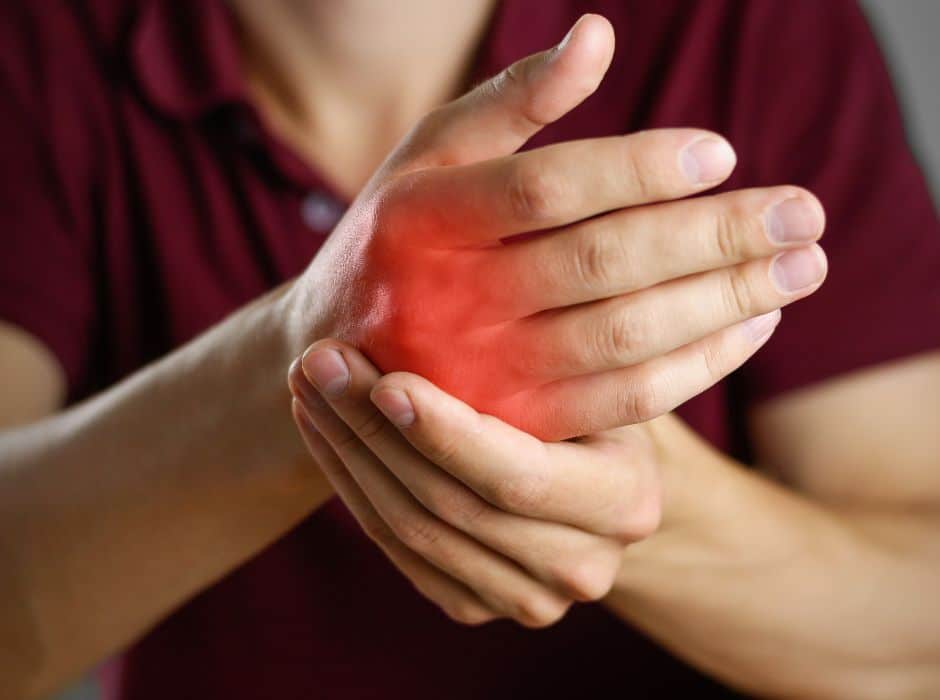 Schmerzen im Handgelenk Ursachen & Behandlung